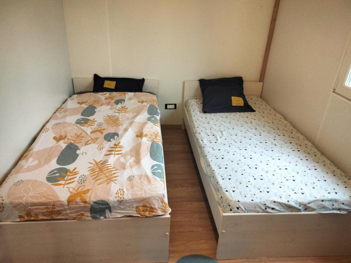 Camping Les Paillotes Payrac Bagian luar foto