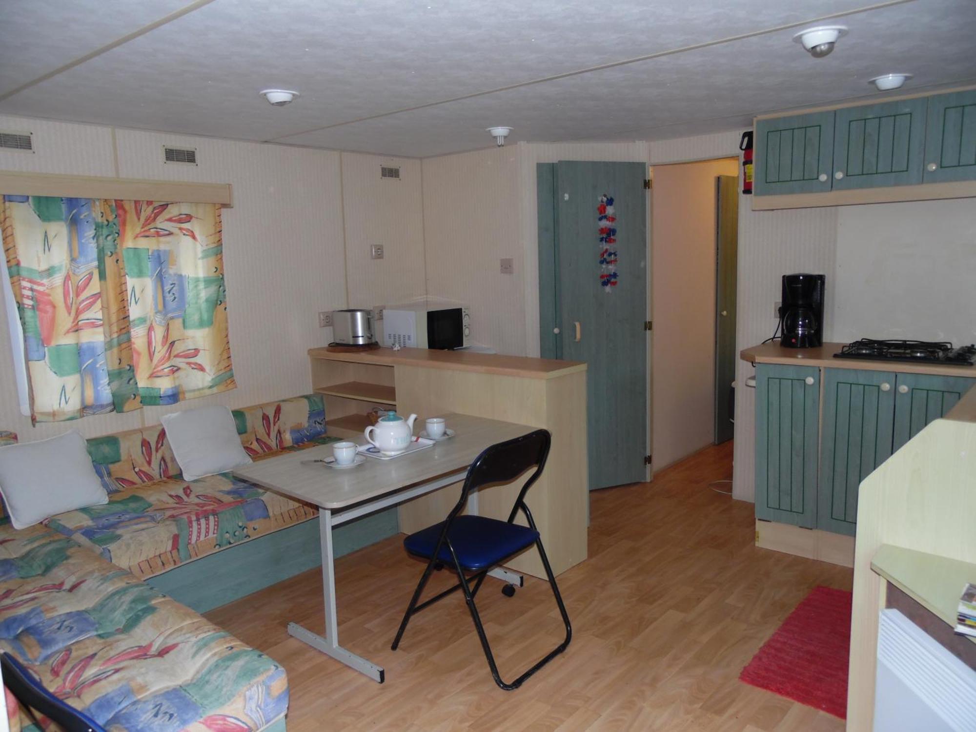 Camping Les Paillotes Payrac Bagian luar foto