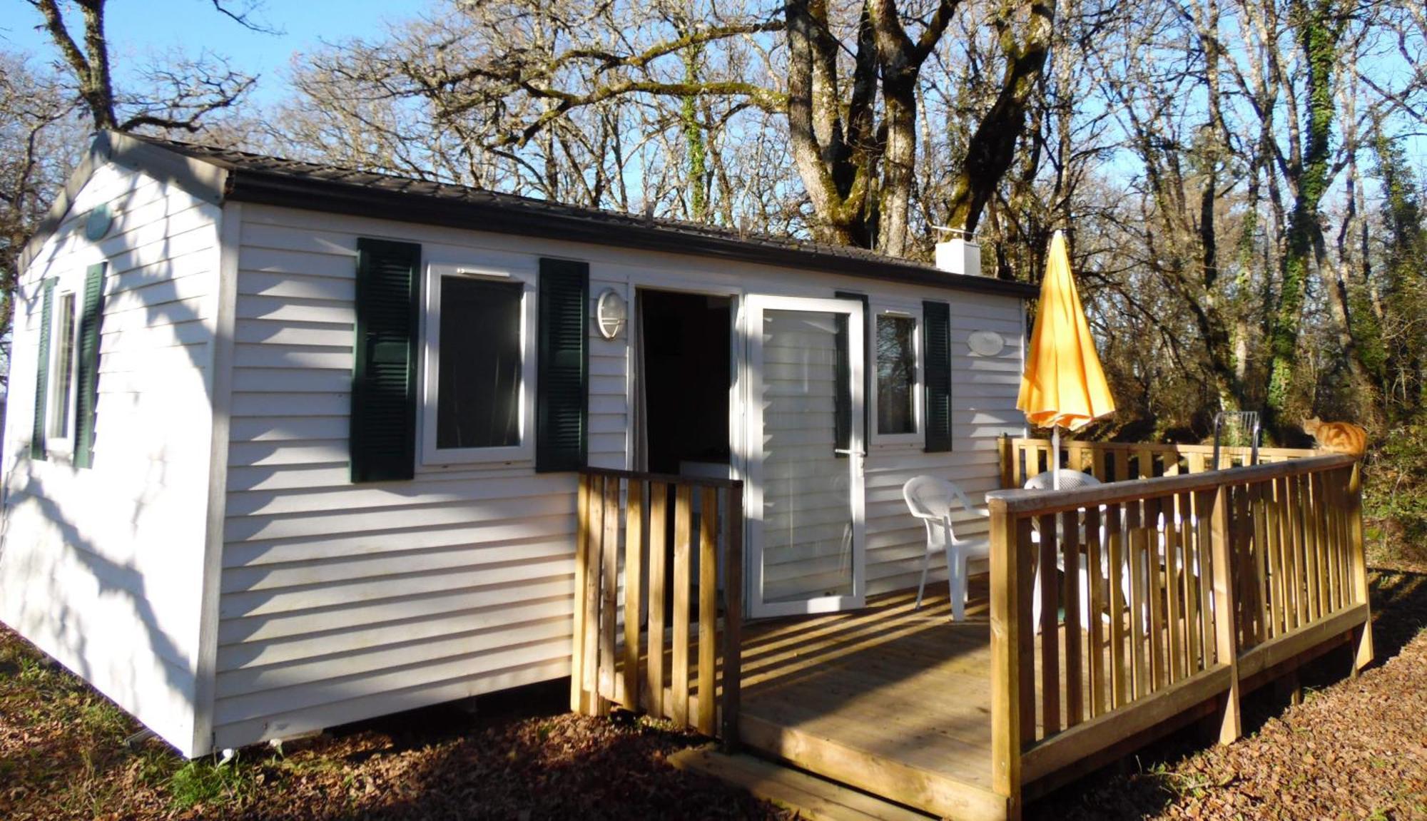 Camping Les Paillotes Payrac Bagian luar foto
