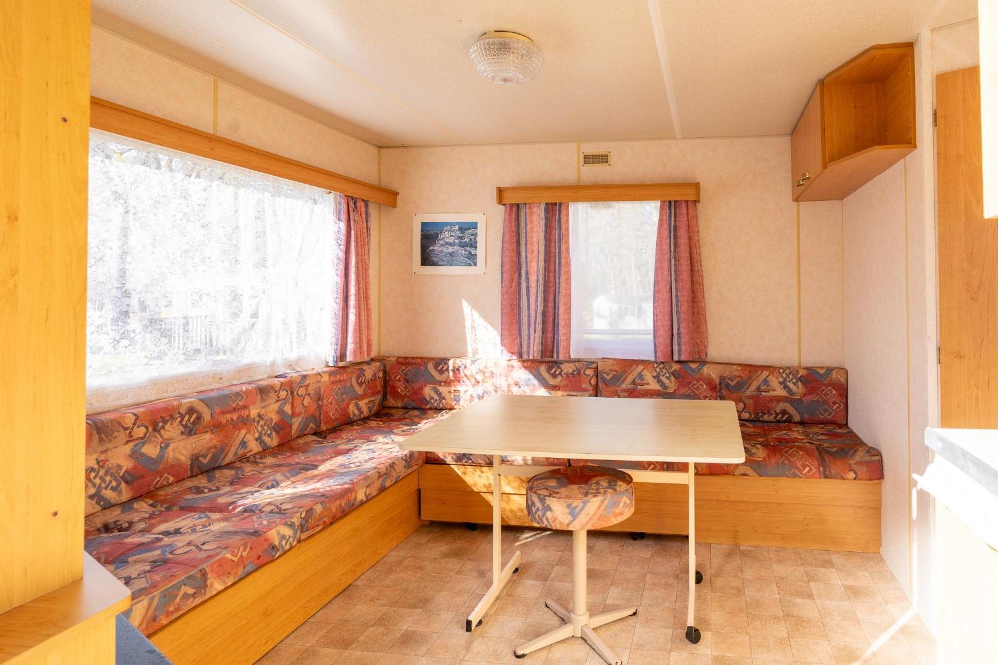 Camping Les Paillotes Payrac Bagian luar foto